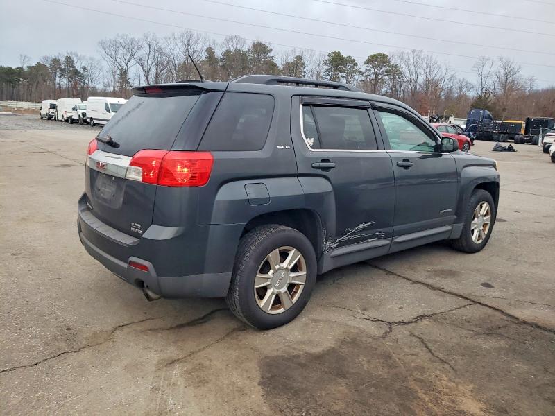 Photo 3 from auction – 2013 GMC TERRAIN SL with VIN 2GKFLTE32D6346283