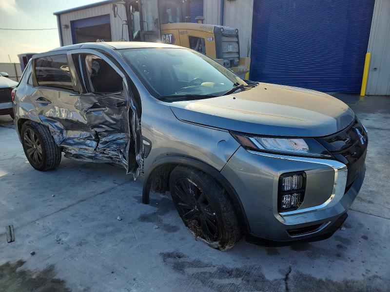 Photo 4 from auction – 2022 MITSUBISHI OUTLANDER with VIN JA4APUAU7NU012813