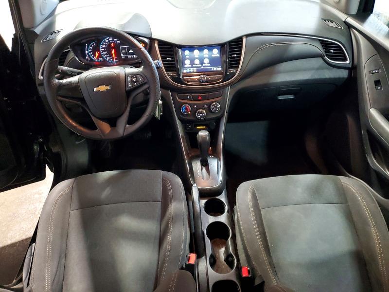 Photo 8 from auction – 2018 CHEVROLET TRAX with VIN 3GNCJKSB6JL347378