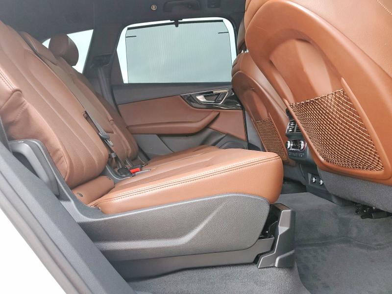 Foto 11 de la subasta – 2019 AUDI Q7 con VIN WA1VAAF78KD043956