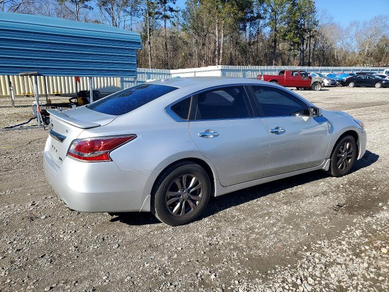 Photo 3 from auction – 2015 NISSAN ALTIMA 2.5 with VIN 1N4AL3AP5FC456162