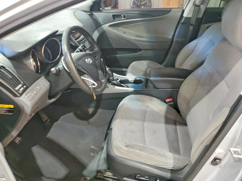 Photo 7 from auction – 2012 HYUNDAI SONATA GLS with VIN 5NPEB4AC5CH401549
