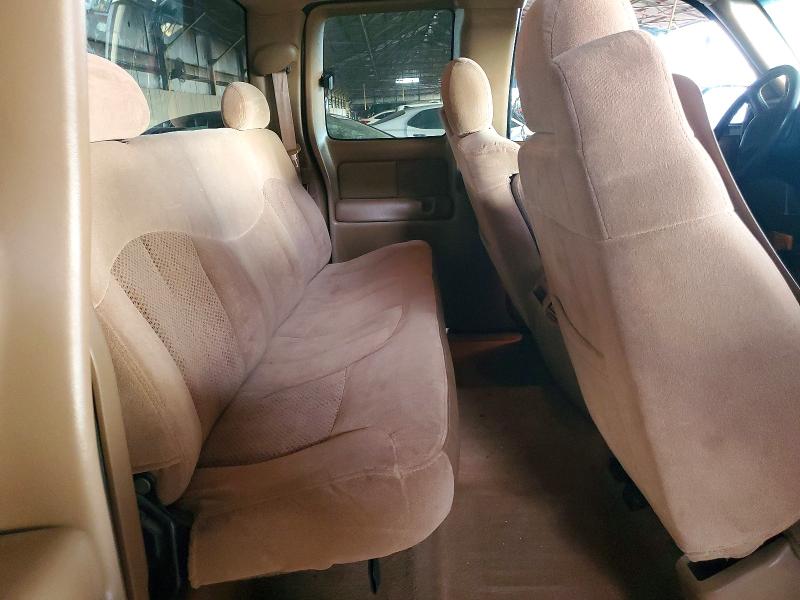 Photo 10 from auction – 2000 CHEVROLET SILVERADO with VIN 2GCEC19T1Y1392745