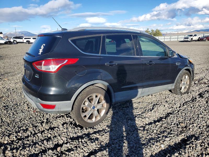 Photo 3 from auction – 2013 FORD ESCAPE with VIN 1FMCU9H92DUA17353