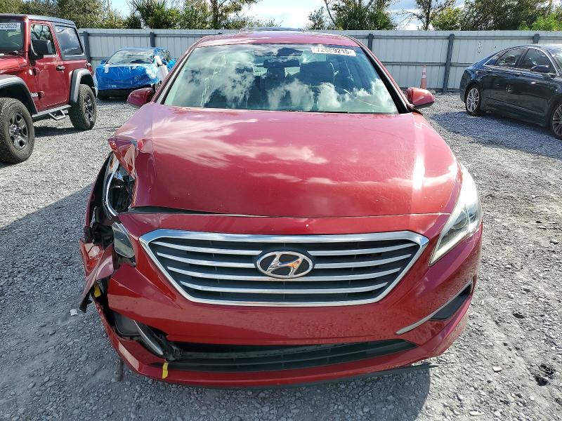 Photo 5 from auction – 2017 HYUNDAI SONATA SE with VIN 5NPE24AF2HH519835