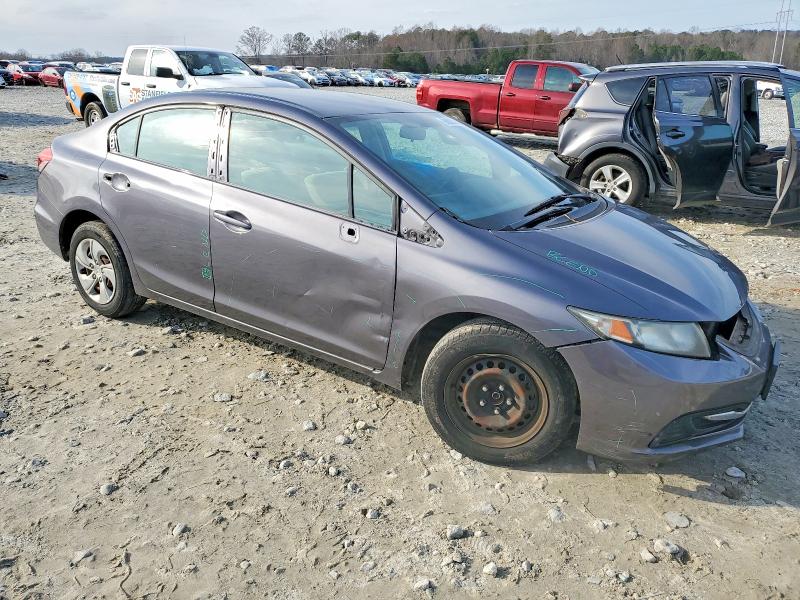 Photo 4 from auction – 2015 HONDA CIVIC LX with VIN 19XFB2F52FE274593