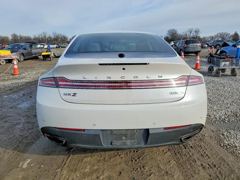 Photo 6 from auction – 2016 LINCOLN MKZ with VIN 3LN6L2G96GR613506