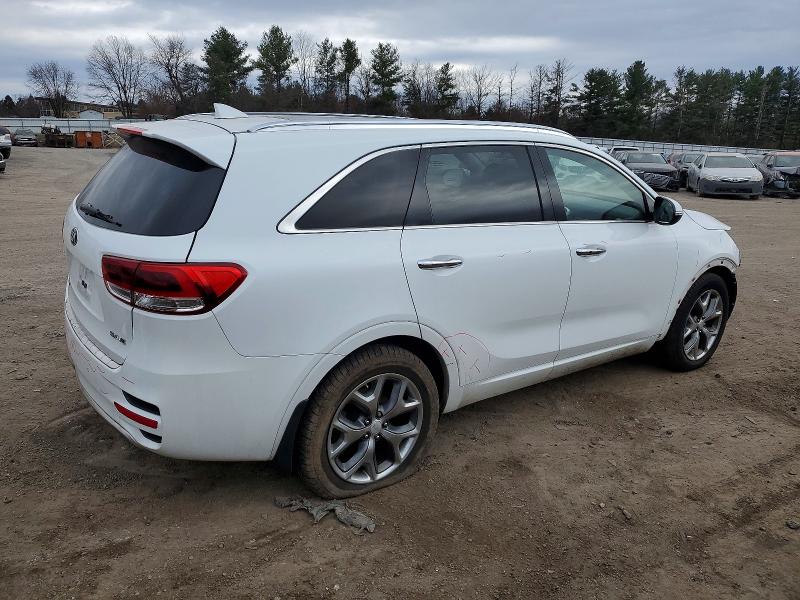 Photo 3 from auction – 2016 KIA SORENTO with VIN 5XYPKDA57GG080850