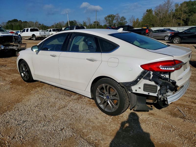 Photo 2 from auction – 2020 FORD FUSION SEL with VIN 3FA6P0CD4LR134802