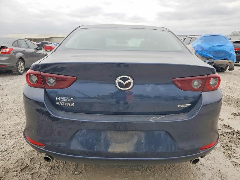 Photo 6 from auction – 2023 MAZDA 3 with VIN 3MZBPABM5PM366907