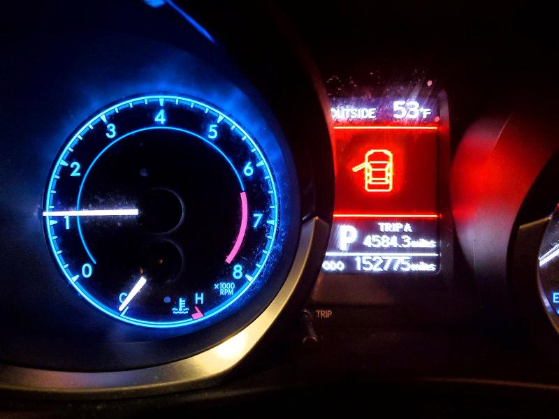 Photo 9 from auction – 2016 TOYOTA COROLLA with VIN 2T1BURHE2GC662759