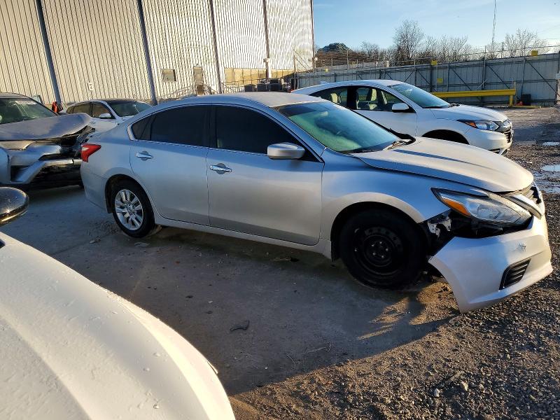 Photo 4 from auction – 2017 NISSAN ALTIMA 2.5 with VIN 1N4AL3AP1HC482258