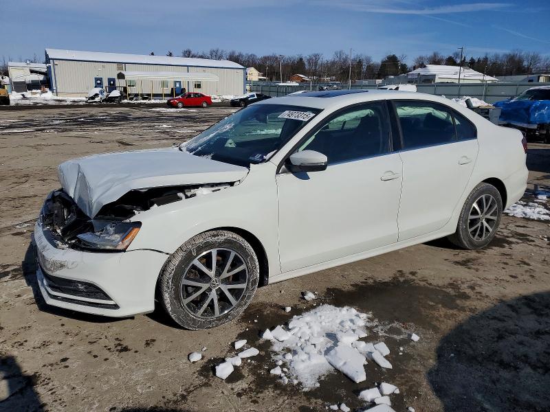 VOLKSWAGEN JETTA SE 2017 with VIN 3VWDB7AJ4HM254957 - Photo from auction