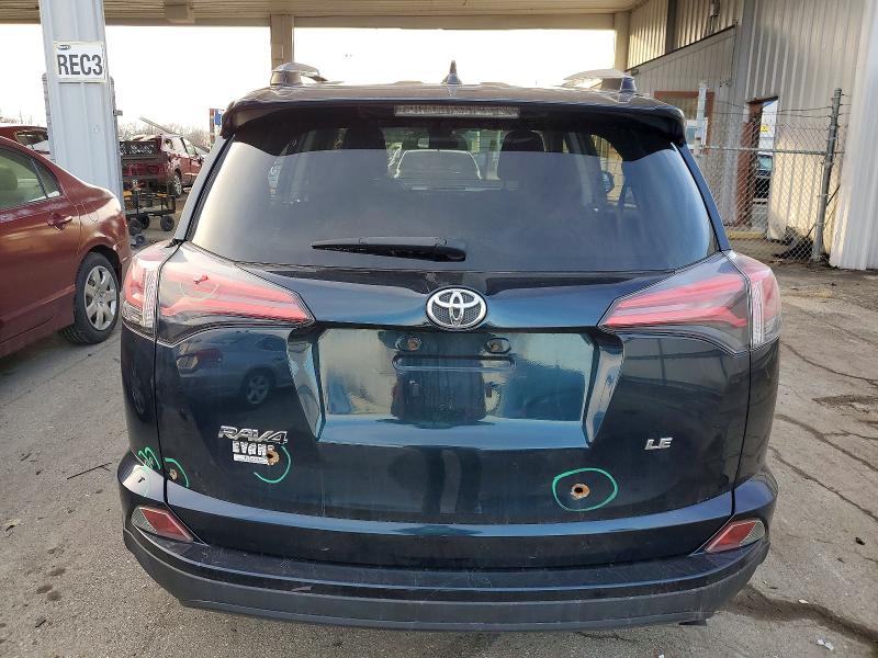 Photo 6 from auction – 2018 TOYOTA RAV4 LE with VIN JTMZFREV3JD129133