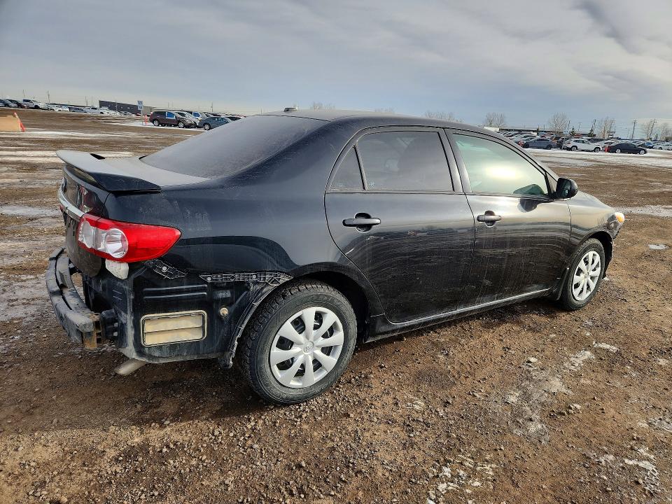 Foto 3 de la subasta – 2013 TOYOTA COROLLA BA con VIN 2T1BU4EE6DC071613