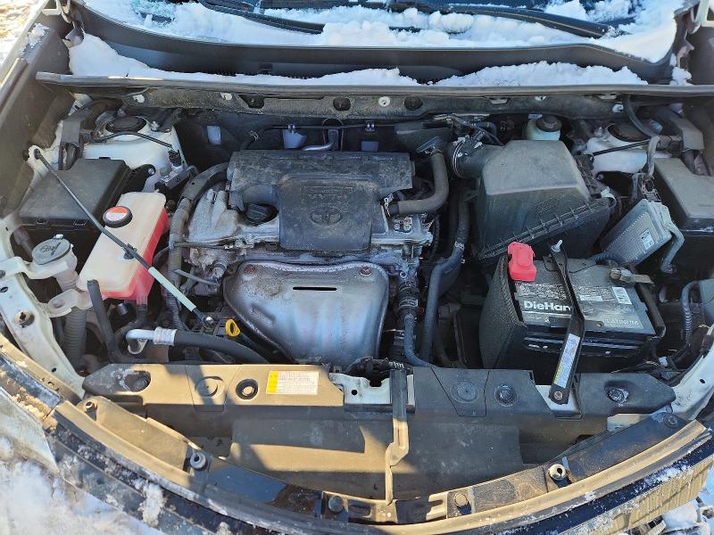 Photo 12 from auction – 2016 TOYOTA RAV4 SE with VIN JTMJFREV4GJ075218