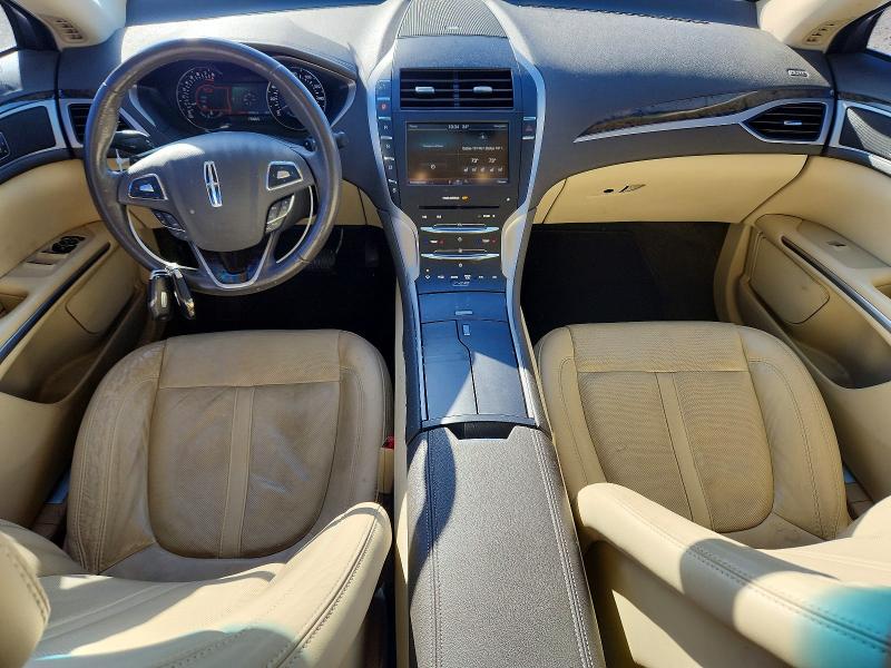 Photo 8 from auction – 2013 LINCOLN MKZ with VIN 3LN6L2G9XDR827572