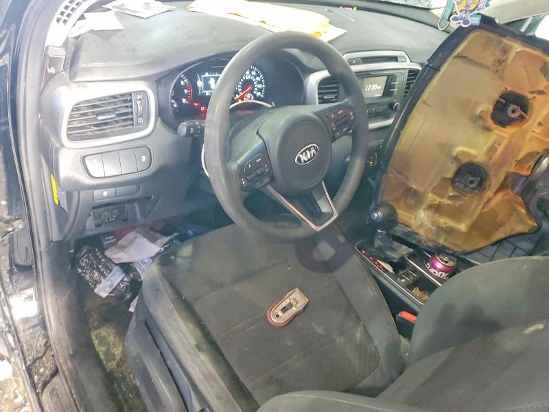 Photo 8 from auction – 2017 KIA SORENTO LX with VIN 5XYPG4A58HG288643