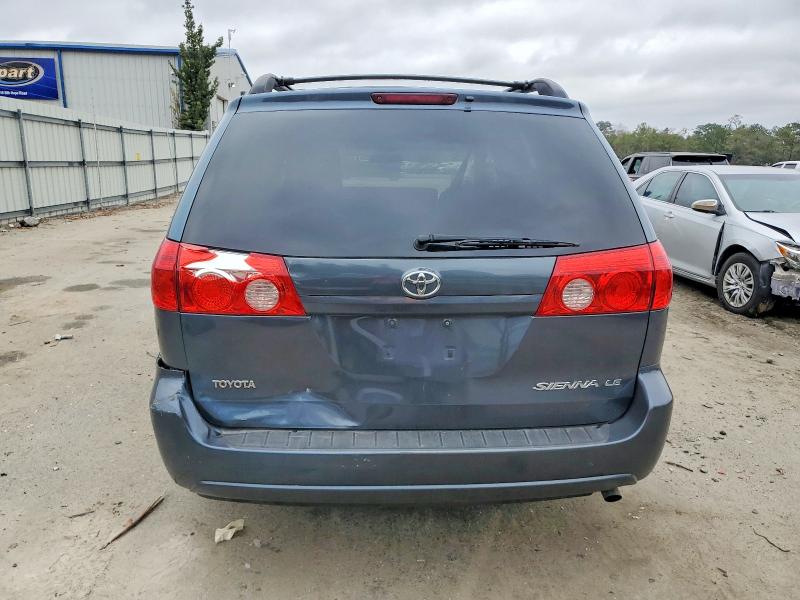 Photo 6 from auction – 2010 TOYOTA SIENNA with VIN 5TDKK4CC9AS336874