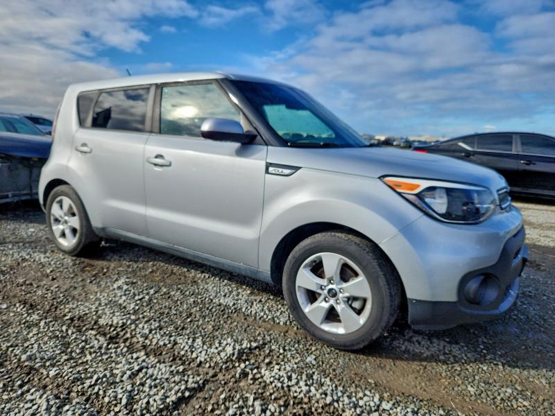 Photo 4 from auction – 2019 KIA SOUL with VIN KNDJN2A22K7695710