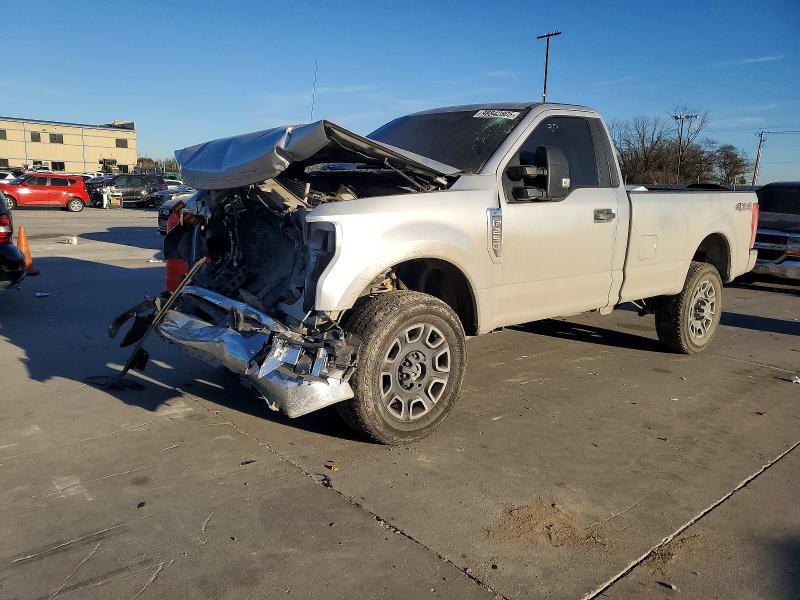 FORD F250 SUPER 2018 with VIN 1FTBF2B69JEB85111 - Photo from auction