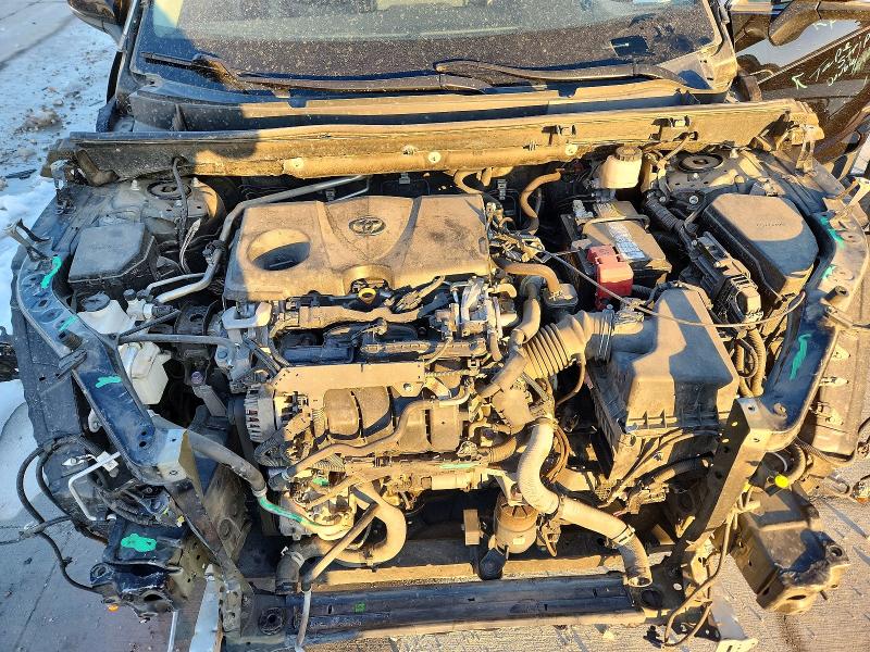 Photo 11 from auction – 2019 TOYOTA RAV4 with VIN 2T3C1RFV9KC022760