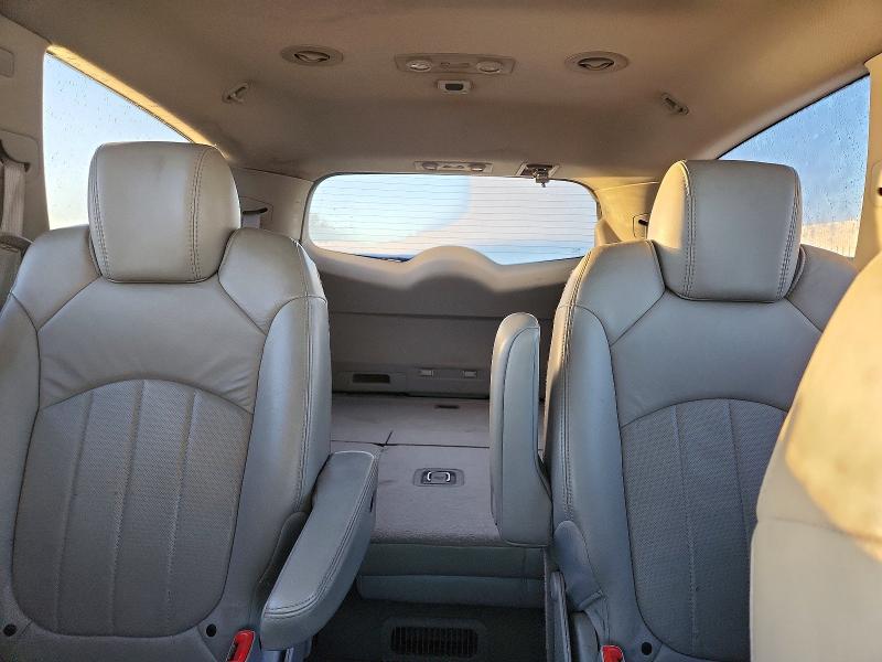 Photo 10 from auction – 2008 BUICK ENCLAVE CX with VIN 5GAEV23748J119401