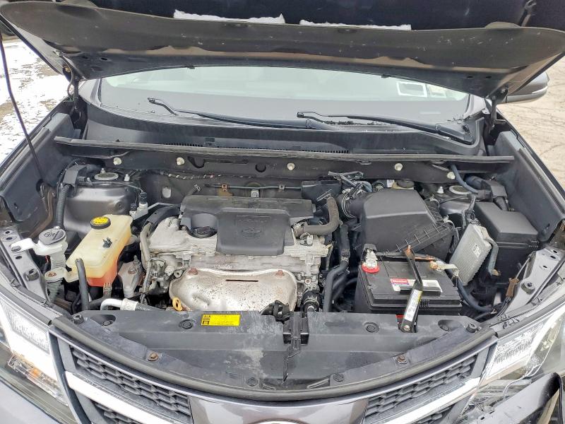 Photo 12 from auction – 2015 TOYOTA RAV4 XLE with VIN 2T3RFREV0FW255427