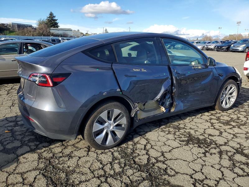 Photo 3 from auction – 2023 TESLA MODEL Y with VIN 7SAYGDEE0PF806588