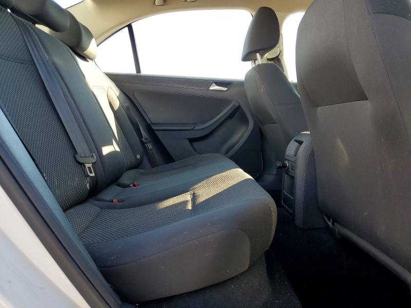 Photo 10 from auction – 2013 VOLKSWAGEN JETTA BASE with VIN 3VW2K7AJ4DM290343