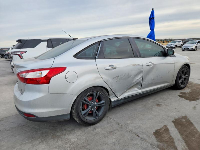 Photo 3 from auction – 2013 FORD FOCUS SE with VIN 1FADP3F23DL163274