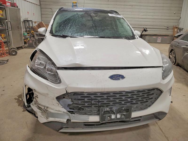Photo 5 from auction – 2020 FORD ESCAPE TIT with VIN 1FMCU9J96LUA78391
