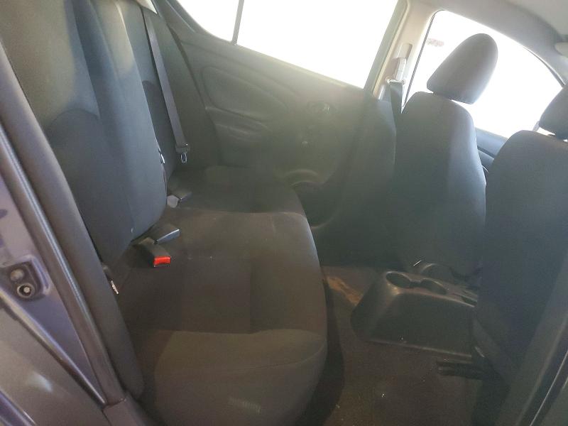 Photo 10 from auction – 2018 NISSAN VERSA S with VIN 3N1CN7AP4JL857142