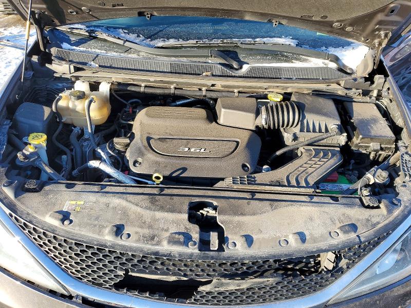 Photo 12 from auction – 2017 CHRYSLER PACIFICA with VIN 2C4RC1BG6HR733735