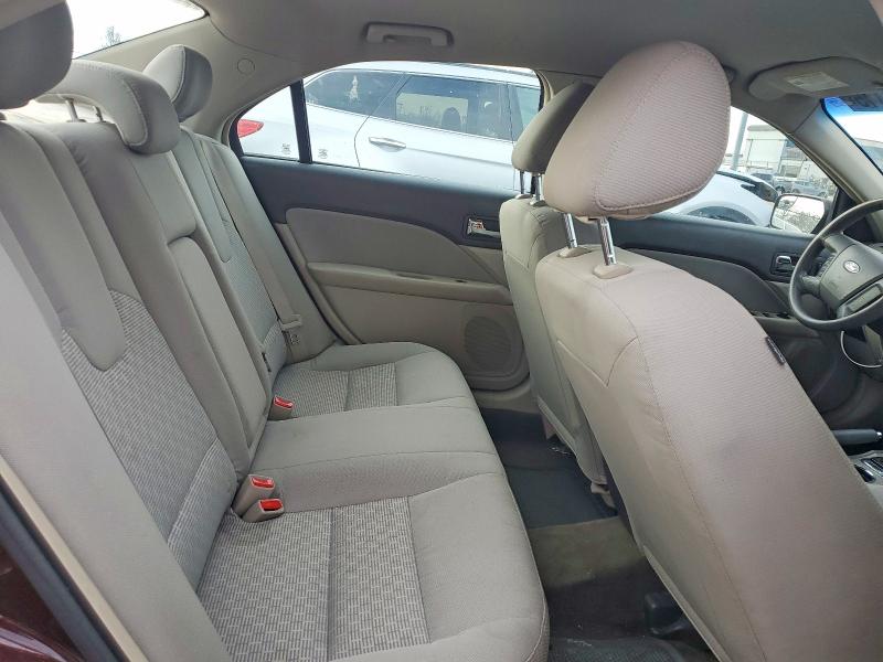Photo 10 from auction – 2011 FORD FUSION S with VIN 3FAHP0GA8BR105312