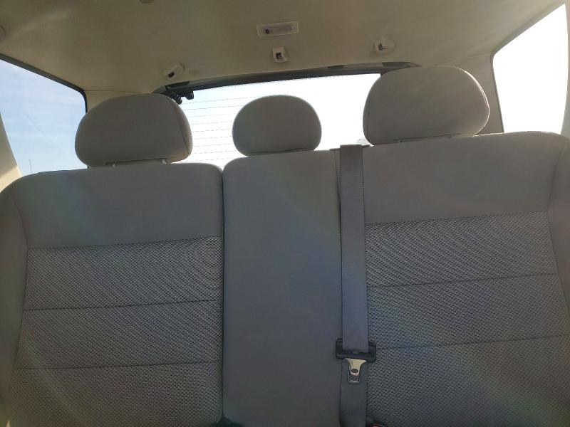 Photo 10 from auction – 2005 FORD ESCAPE XLT with VIN 1FMYU93105KE16072