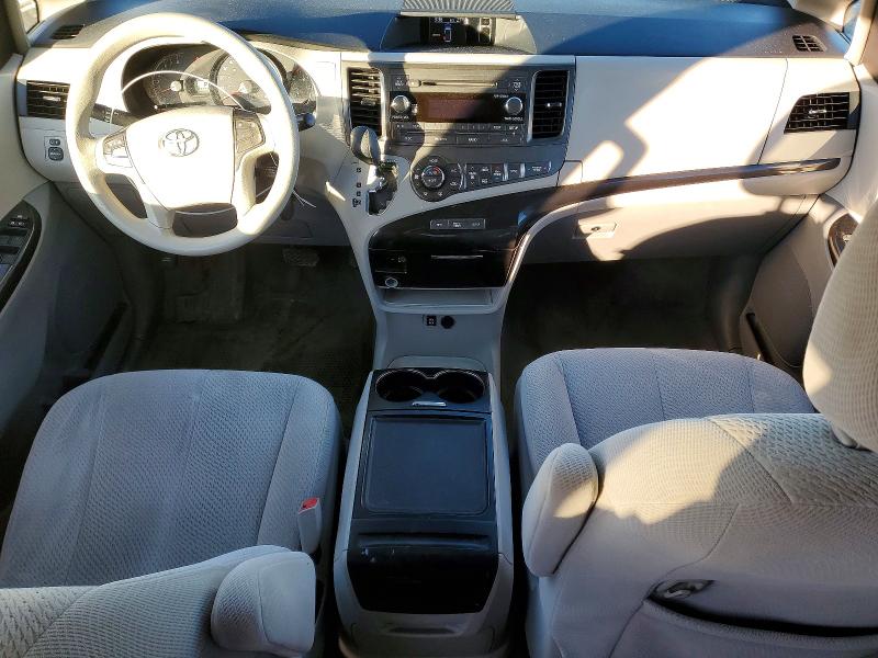 Photo 8 from auction – 2014 TOYOTA SIENNA with VIN 5TDKK3DC5ES497074