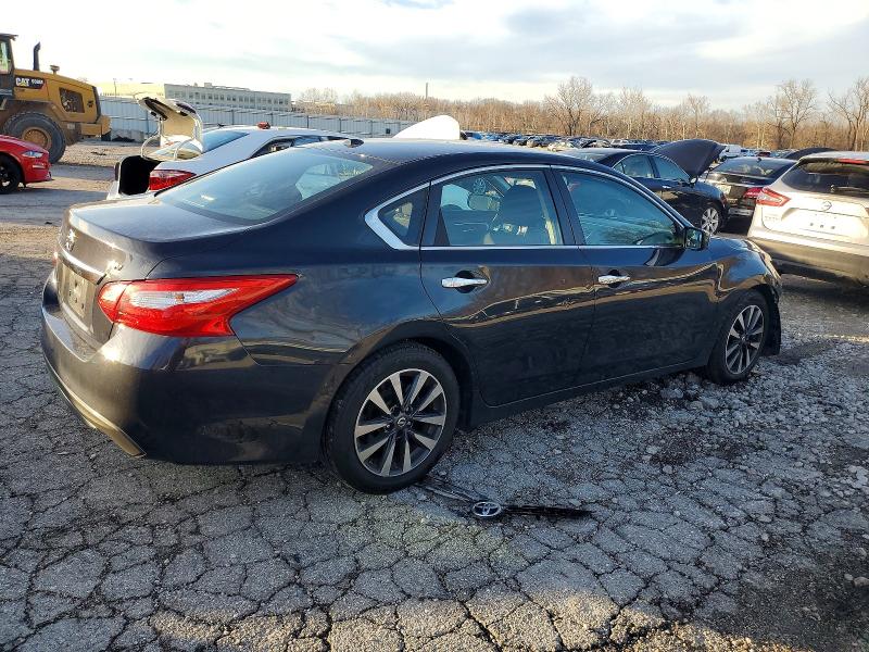 Photo 3 from auction – 2017 NISSAN ALTIMA with VIN 1N4AL3AP6HC219182
