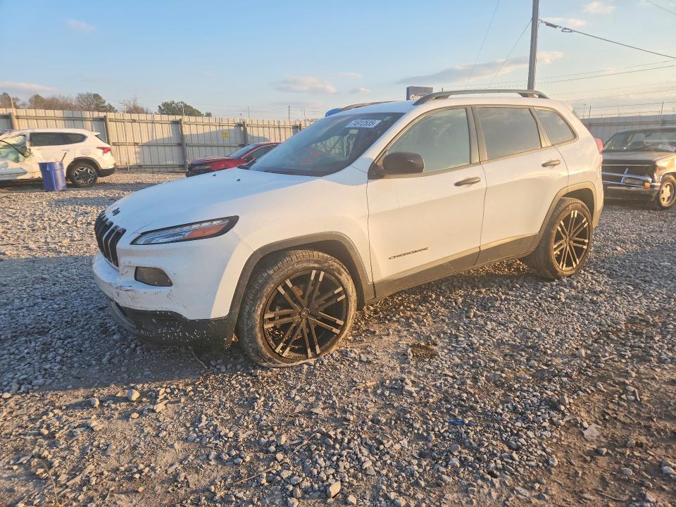 JEEP CHEROKEE 2017 with VIN 1C4PJLABXHW507249 - Photo from auction