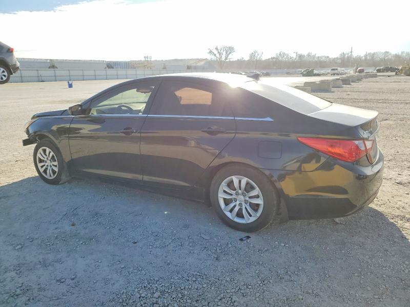 Photo 2 from auction – 2012 HYUNDAI SONATA with VIN 5NPEB4AC1CH462901