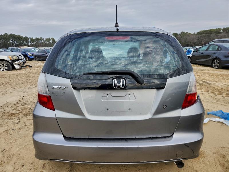 Photo 6 from auction – 2009 HONDA FIT with VIN JHMGE88209S073535