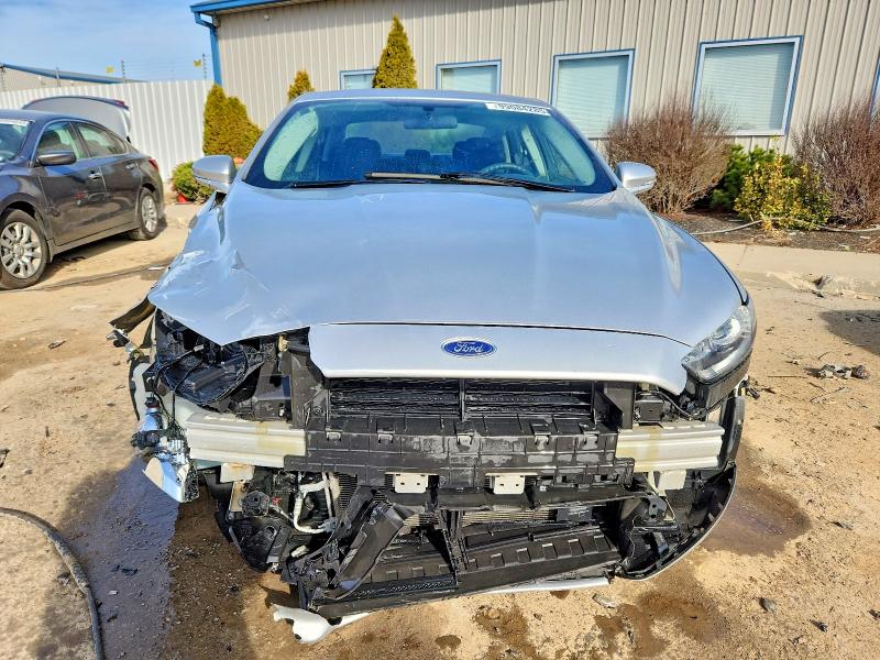 Zdjęcie 5 z aukcji – 2016 FORD FUSION z VIN 3FA6P0H70GR350607