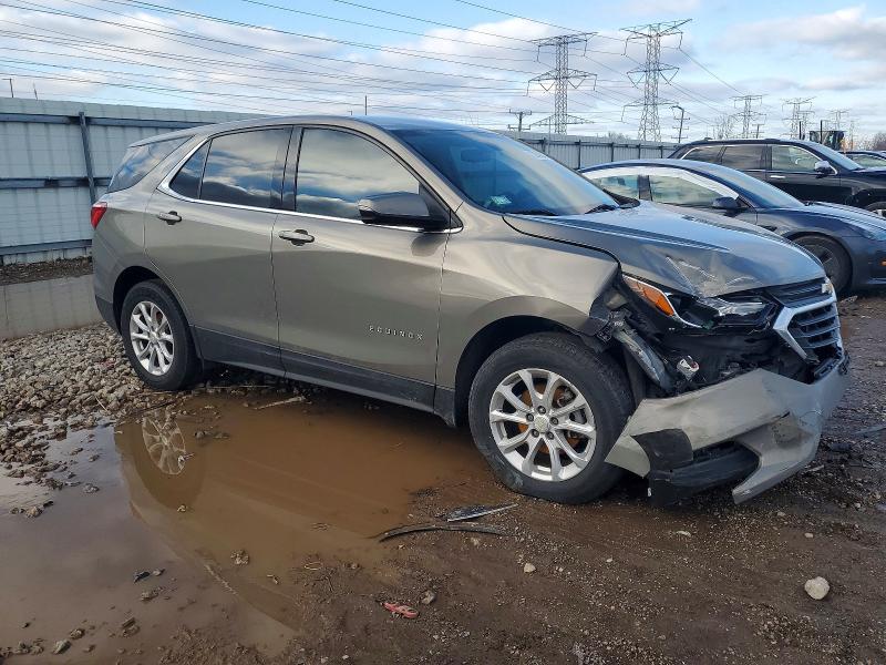 Photo 4 from auction – 2018 CHEVROLET EQUINOX LT with VIN 3GNAXSEV6JS502108