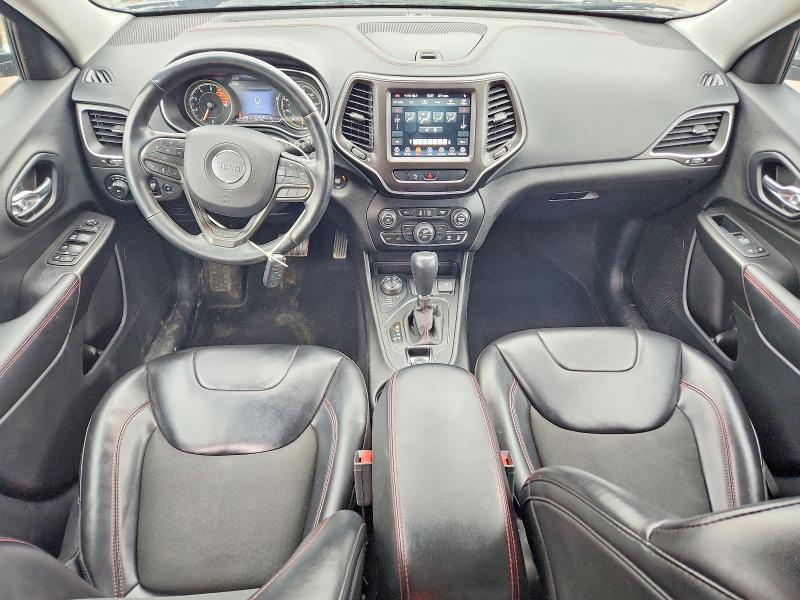 Photo 8 from auction – 2019 JEEP CHEROKEE T with VIN 1C4PJMBN7KD437629