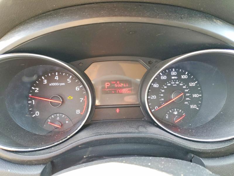 Photo 9 from auction – 2016 KIA SEDONA LX with VIN KNDMB5C11G6084348