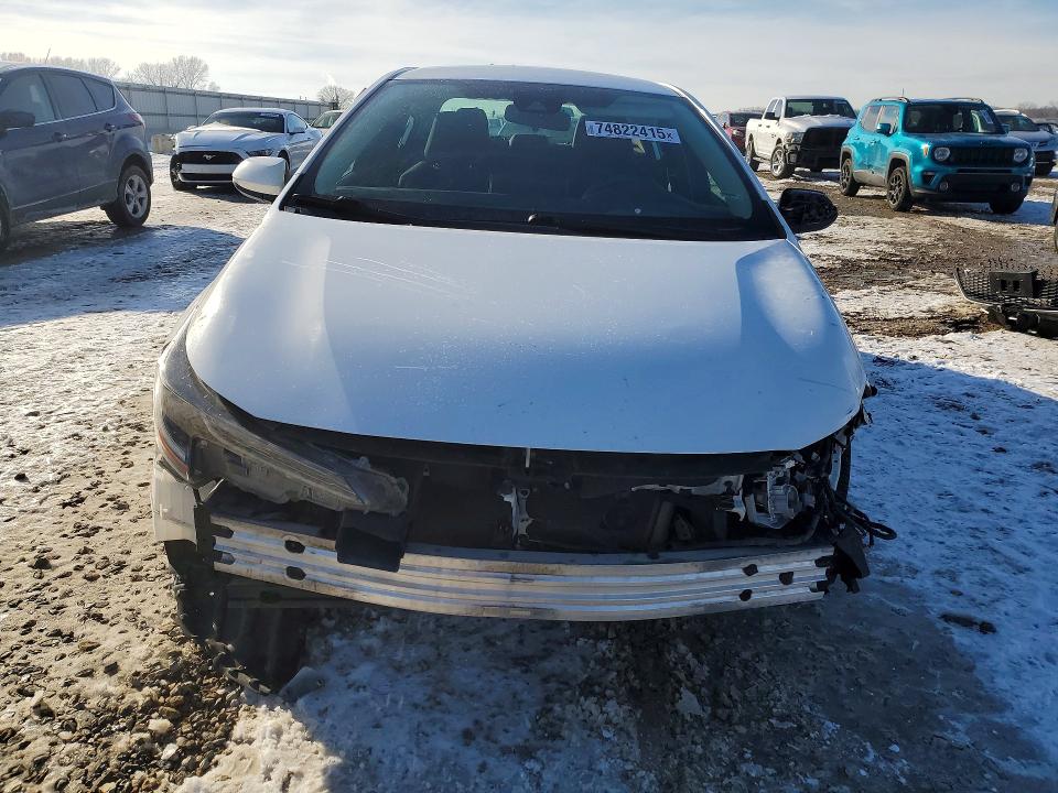 Photo 5 from auction – 2021 TOYOTA COROLLA LE with VIN 5YFEPMAE8MP217925