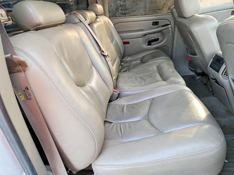 Photo 10 from auction – 2004 CHEVROLET SILVERADO with VIN 2GCEK13T041334700