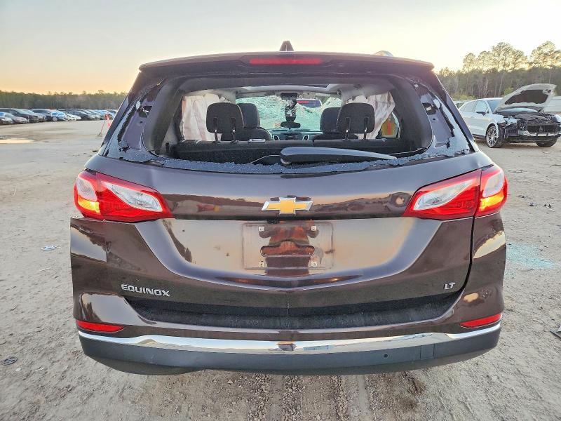 Photo 6 from auction – 2020 CHEVROLET EQUINOX with VIN 2GNAXKEV4L6264003