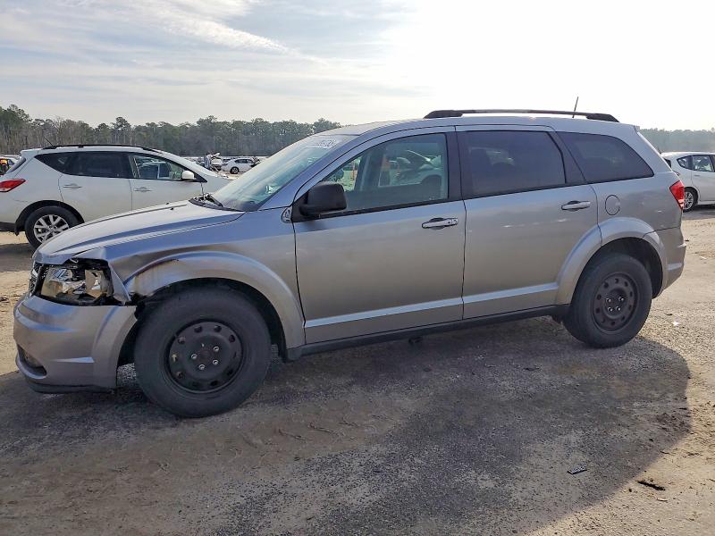 DODGE JOURNEY SE 2018 with VIN 3C4PDCAB5JT520638 - Photo from auction