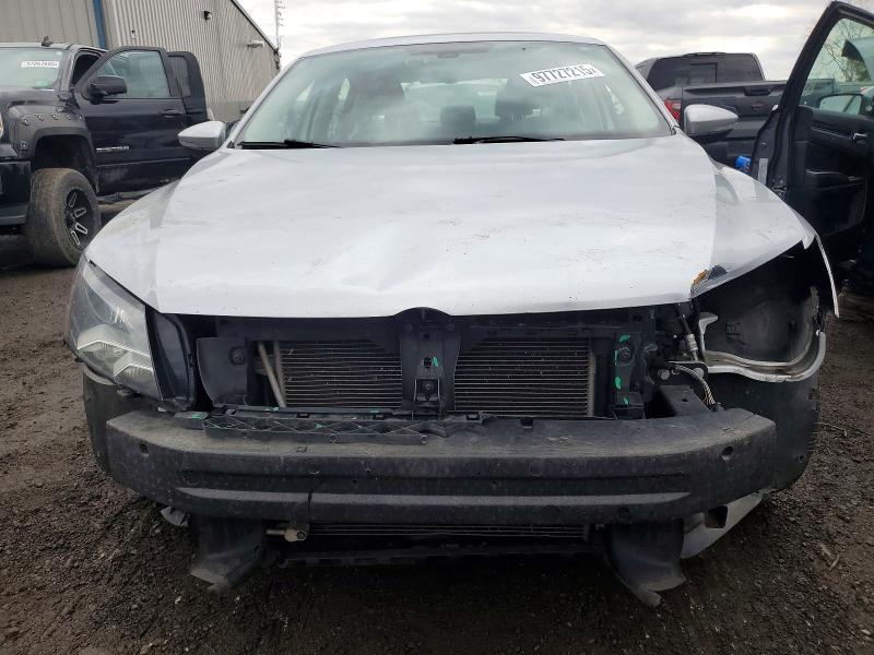 Photo 5 from auction – 2012 VOLKSWAGEN PASSAT S with VIN 1VWBP7A32CC015346